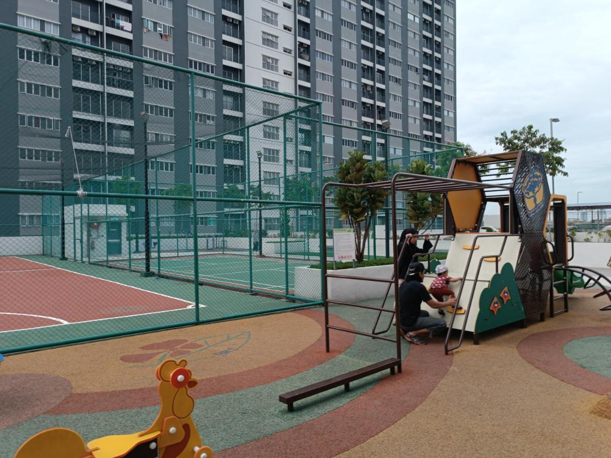 Aisy Homestay Putrajaya Cyberjaya Klia Kampung Dengkil Zewnętrze zdjęcie