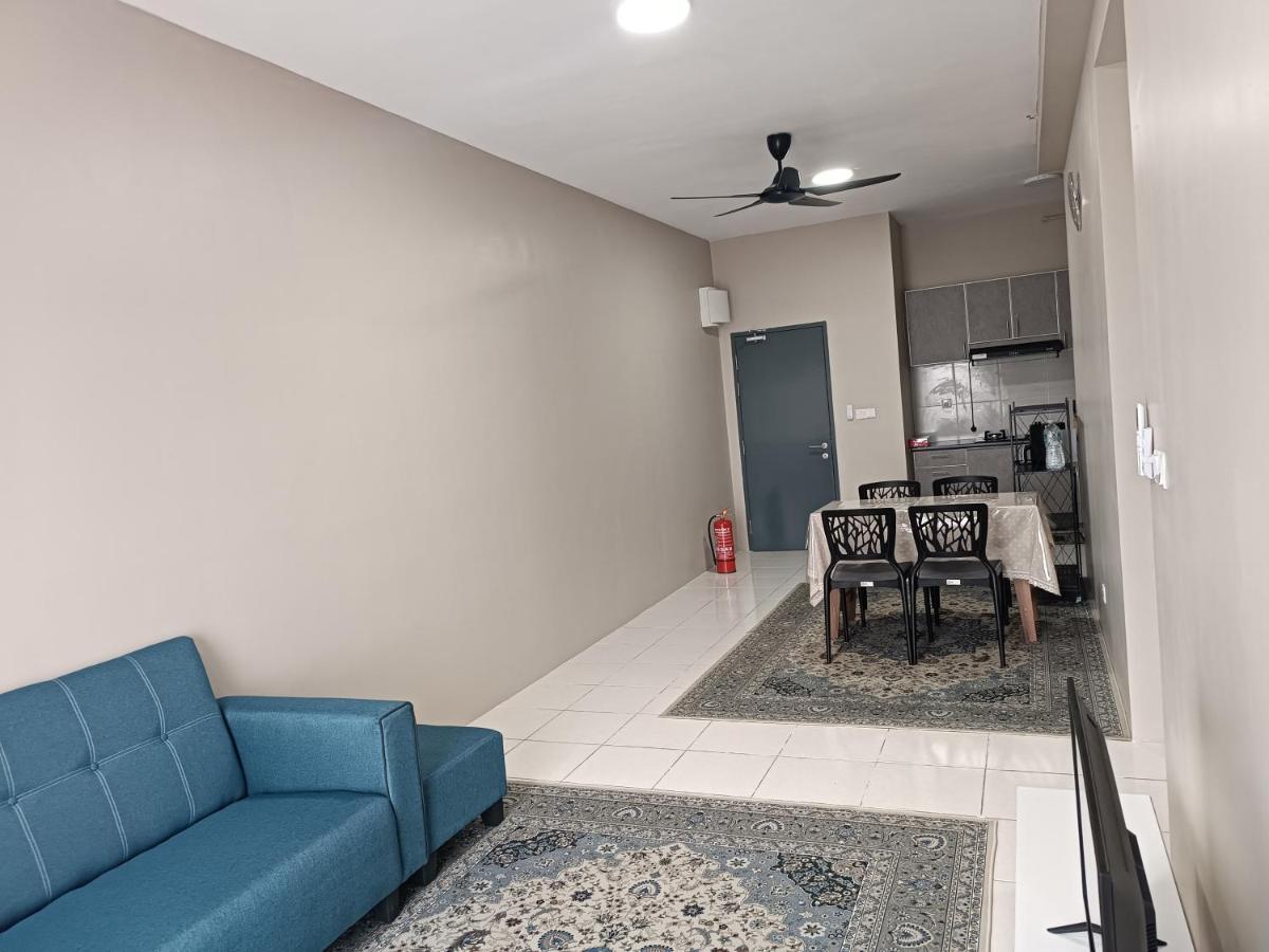 Aisy Homestay Putrajaya Cyberjaya Klia Kampung Dengkil Zewnętrze zdjęcie